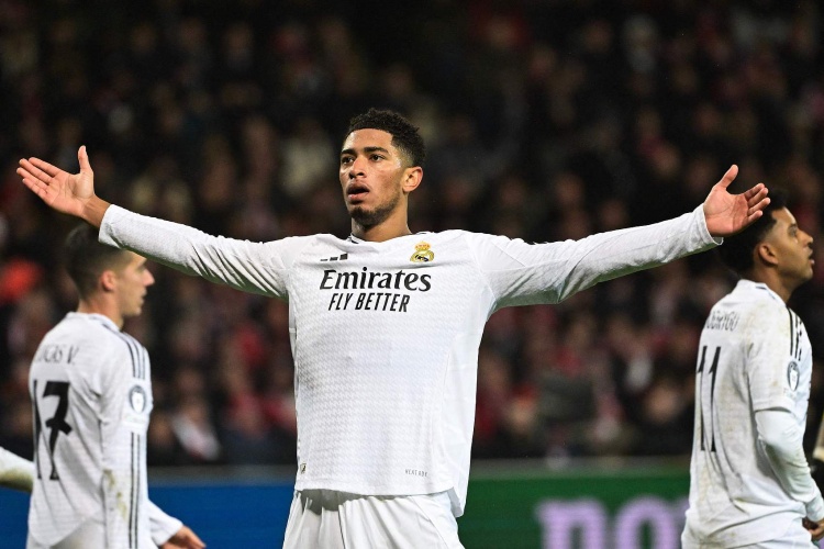 世界杯手机高清观看软件-被指私下夜生活混乱?阿斯:贝林厄姆正面回击谣言获皇马队友支持