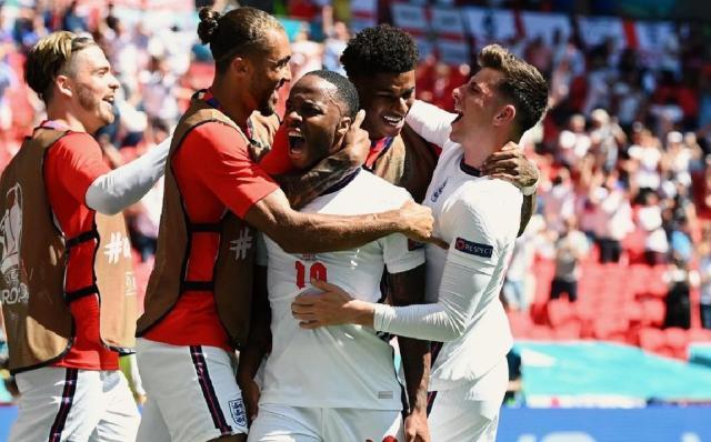 世界杯官方直播app手机版下载安装-梁宏业：英格兰队如杂交水稻般强盛，如夺冠不奇怪